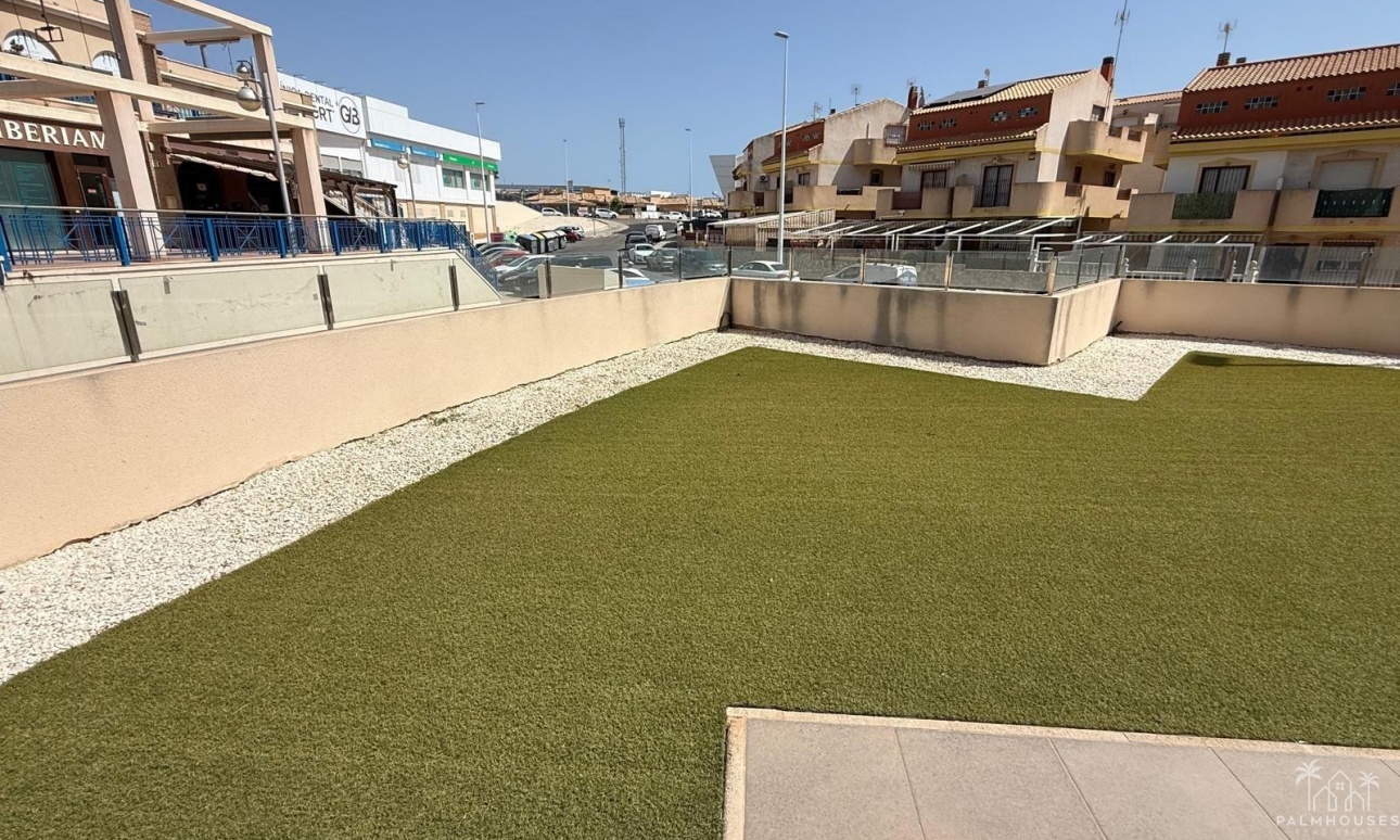 Resale - Apartments - Orihuela Costa - La Zenia