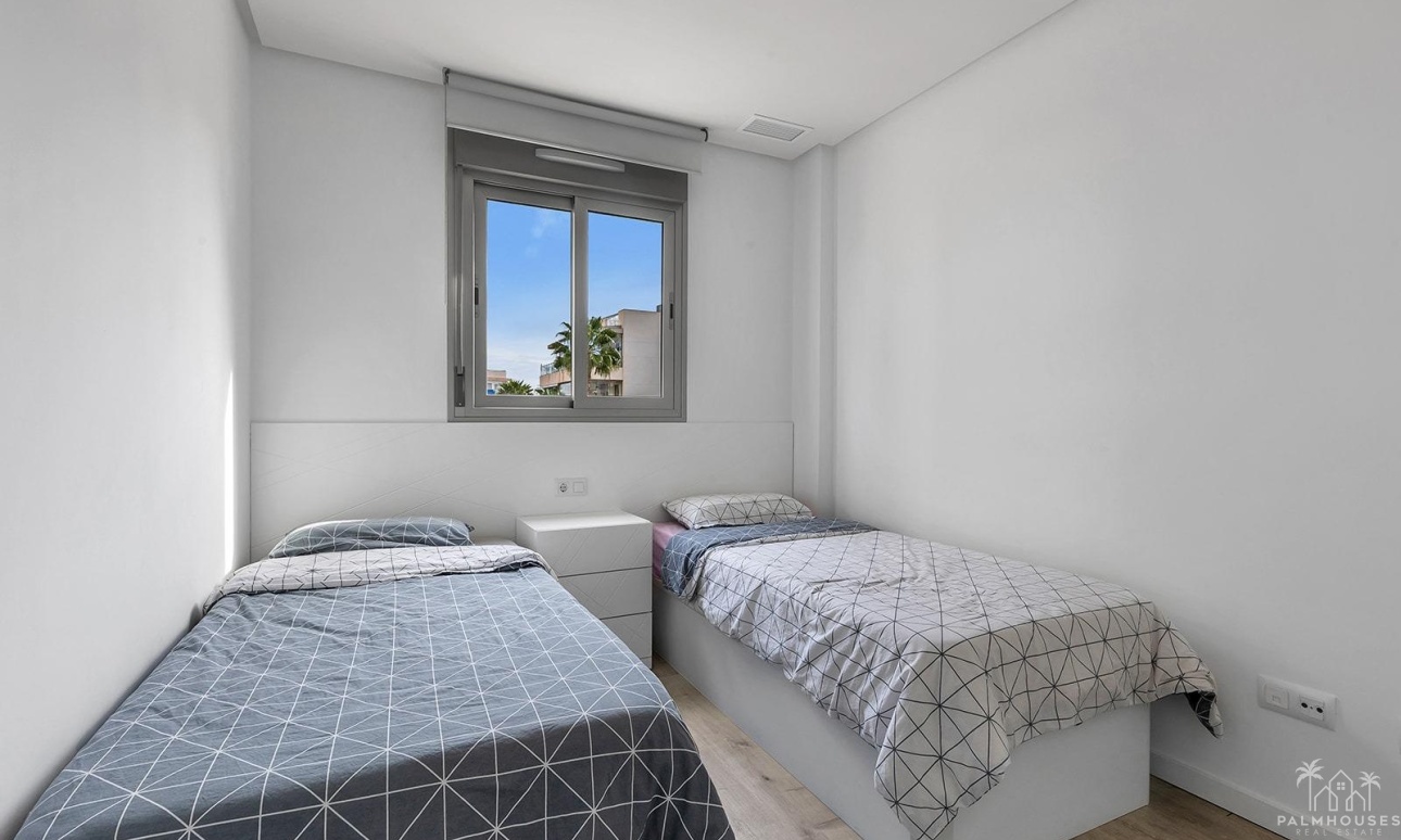 Resale - Apartments - Orihuela Costa - Los Dolses