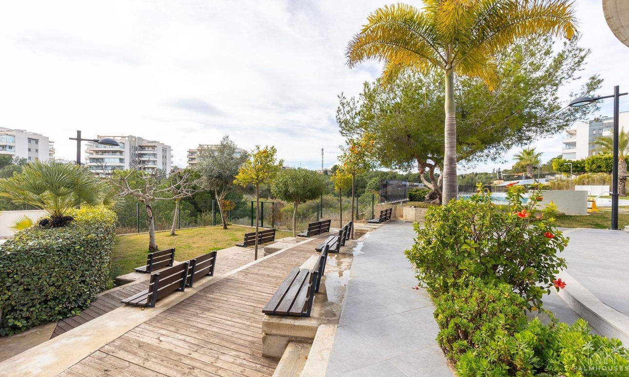 Resale - Apartments - Orihuela Costa - Los Dolses