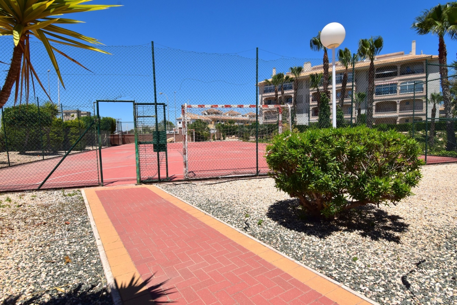 Resale - Apartments - Orihuela Costa - Playa Flamenca