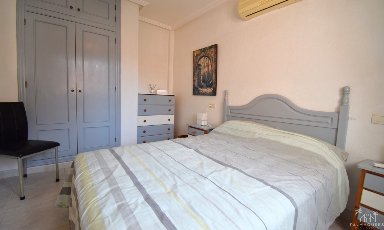 Resale - Apartments - Orihuela Costa - Playa Flamenca