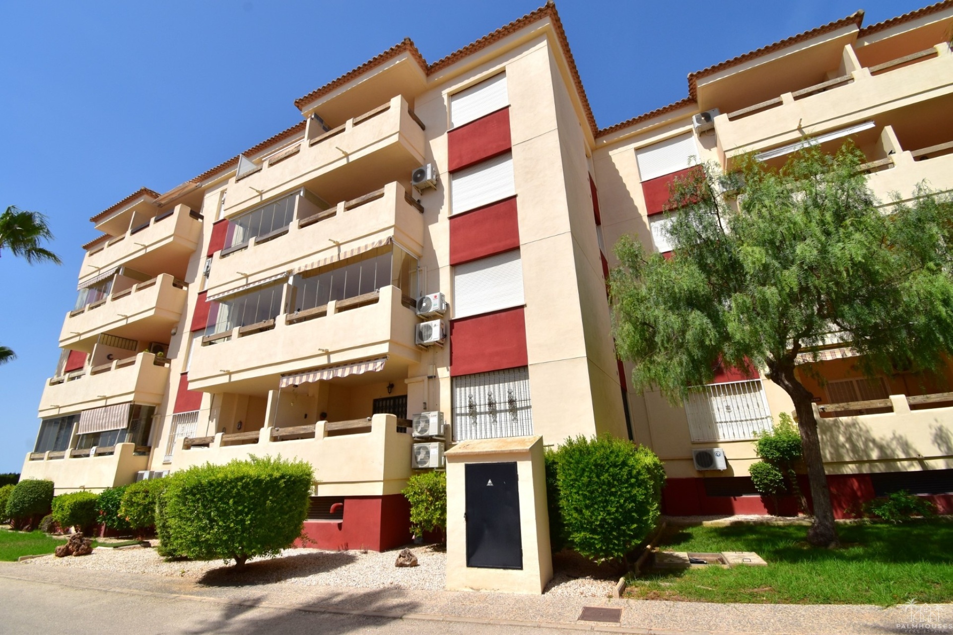 Resale - Apartments - Orihuela Costa - Playa Flamenca