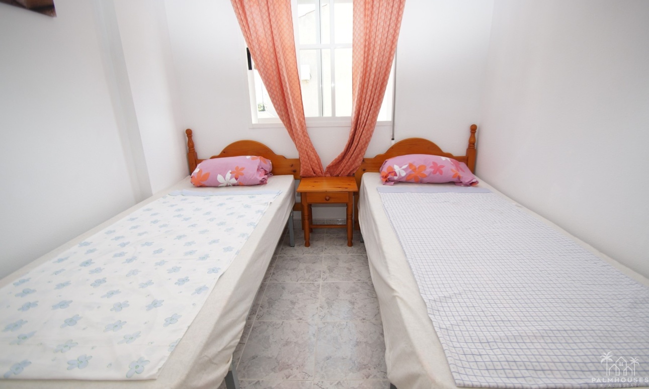 Resale - Apartments - Orihuela Costa - Playa Flamenca