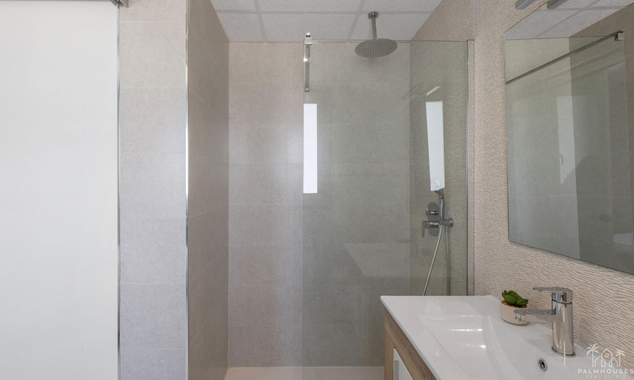 Resale - Apartments - Orihuela Costa - Playa Flamenca
