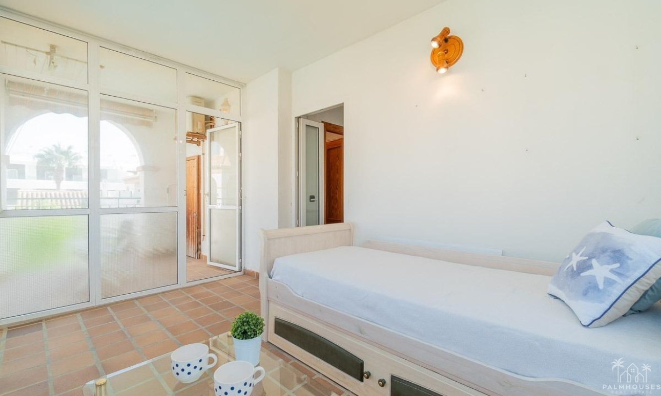 Resale - Apartments - Orihuela Costa - Playa Flamenca