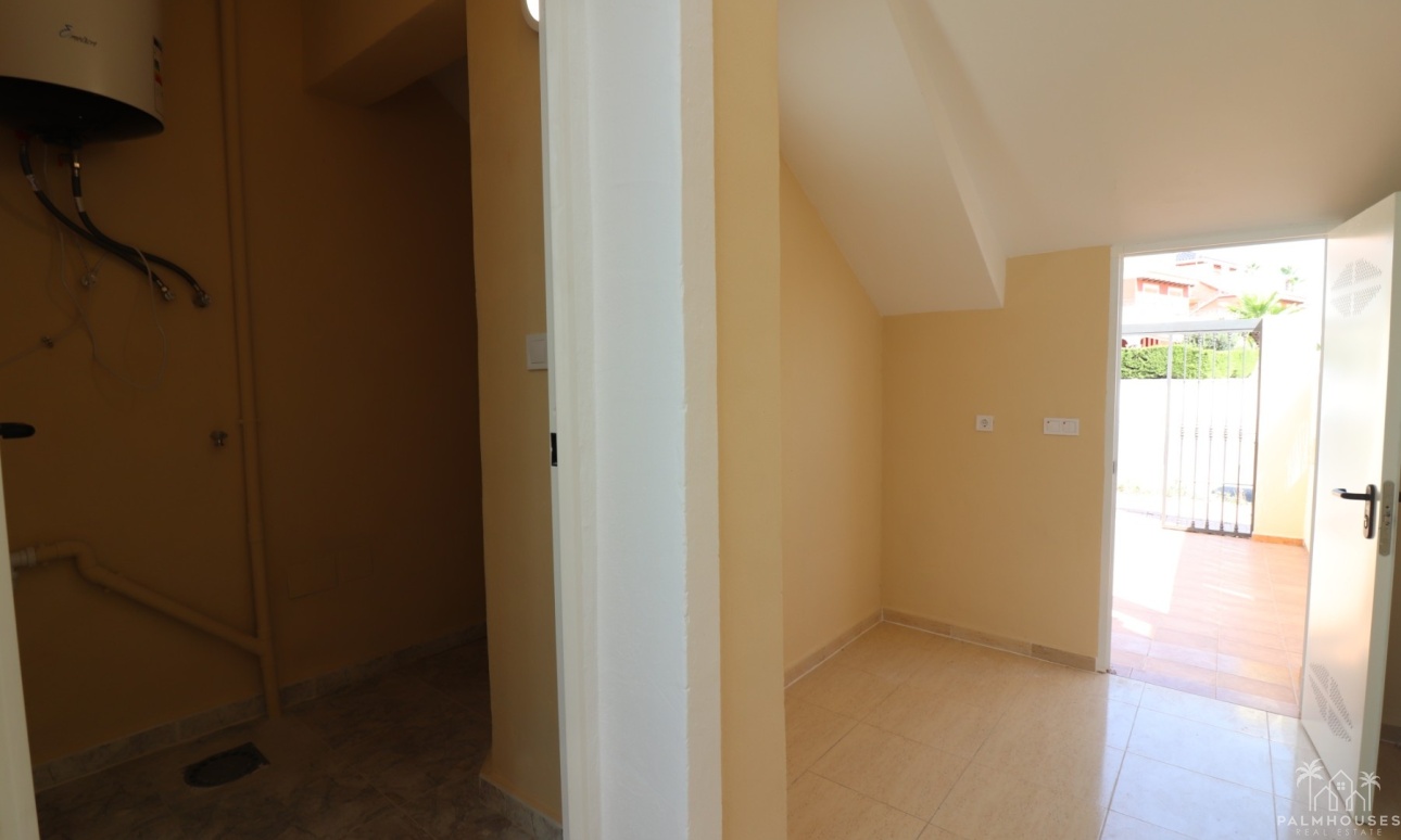 Resale - Apartments - Orihuela Costa - Punta Prima