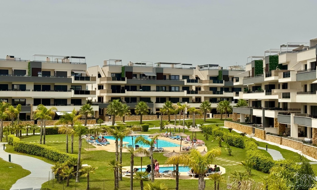 Resale - Apartments - Orihuela Costa - Punta Prima