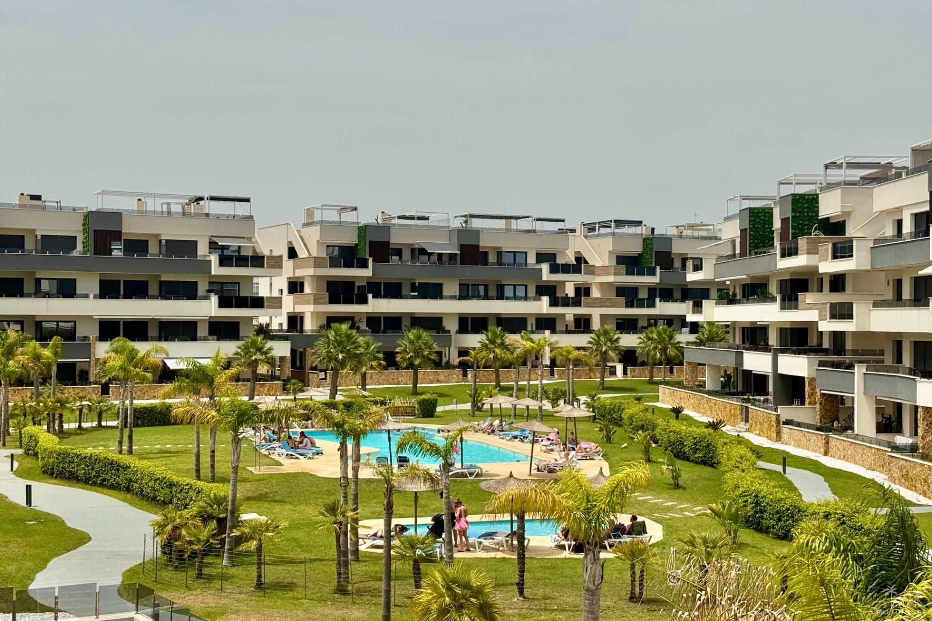 Resale - Apartments - Orihuela Costa - Punta Prima