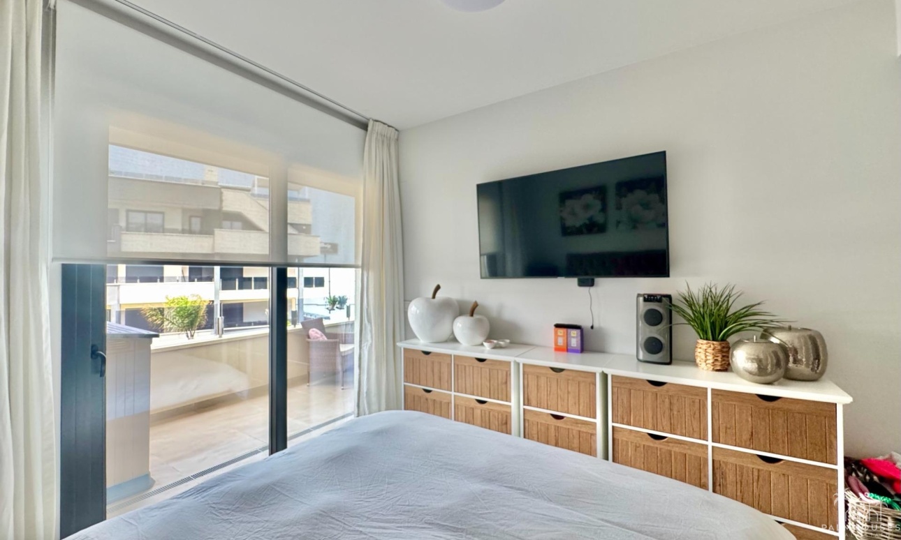 Resale - Apartments - Orihuela Costa - Punta Prima