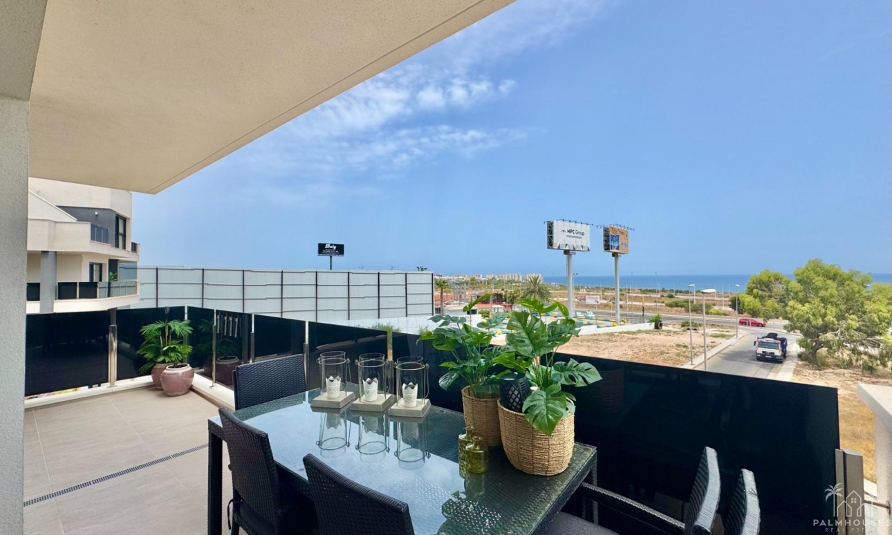 Resale - Apartments - Orihuela Costa - Punta Prima