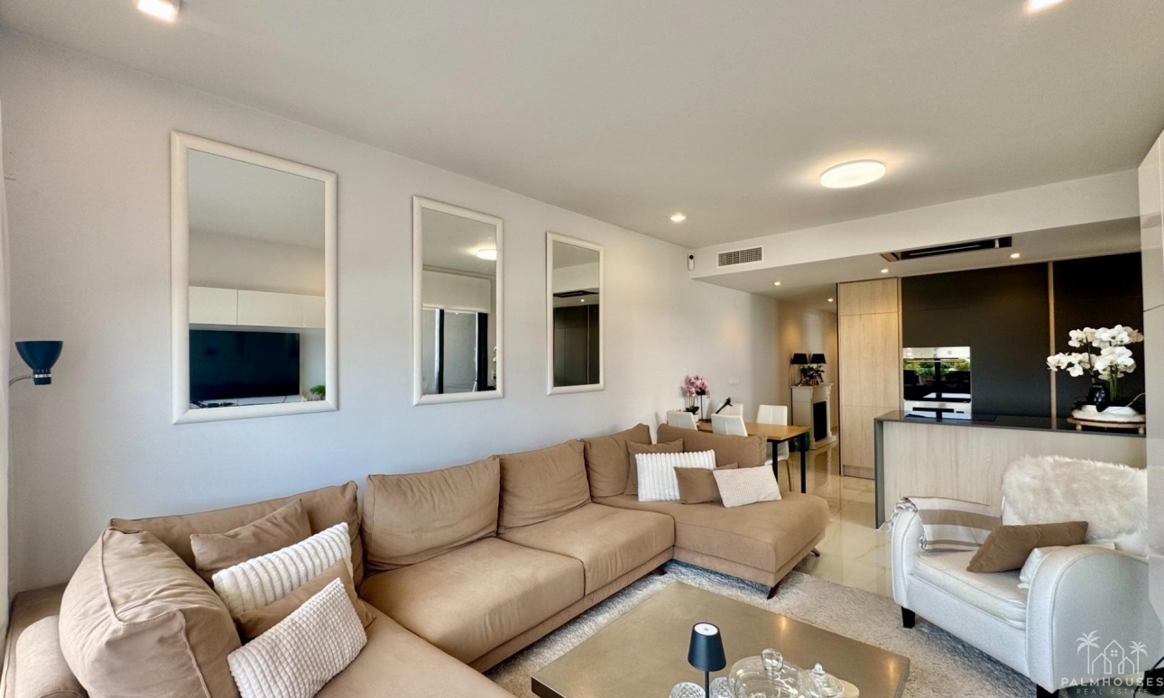 Resale - Apartments - Orihuela Costa - Punta Prima