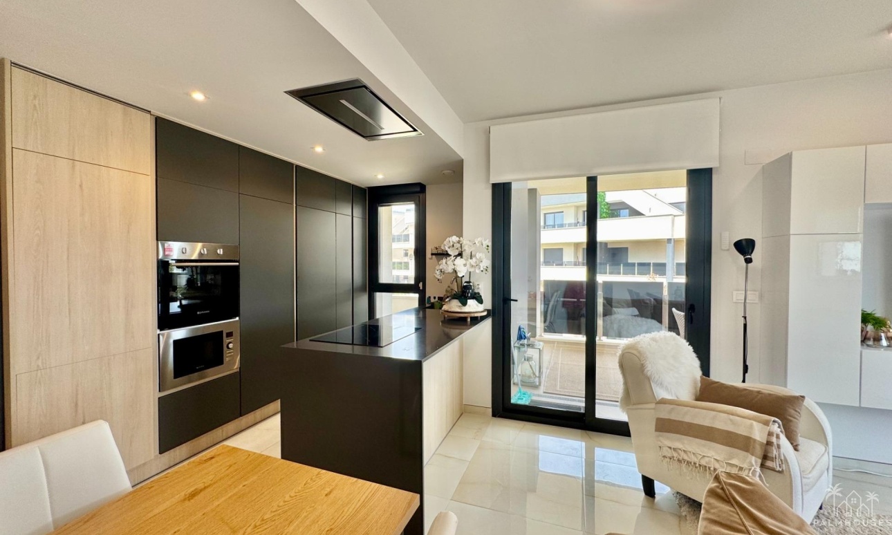 Resale - Apartments - Orihuela Costa - Punta Prima