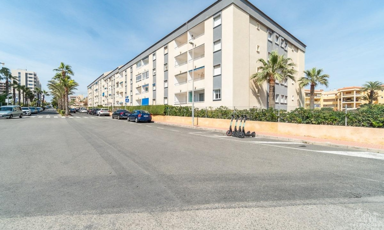 Resale - Apartments - Orihuela Costa - Rocio del mar