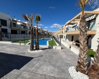 Resale - Apartments - Orihuela Costa - Villamartin