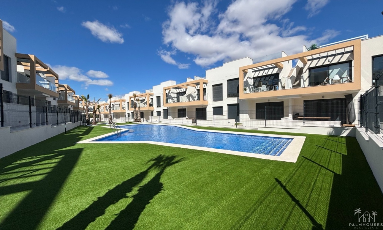 Resale - Apartments - Orihuela Costa - Villamartin