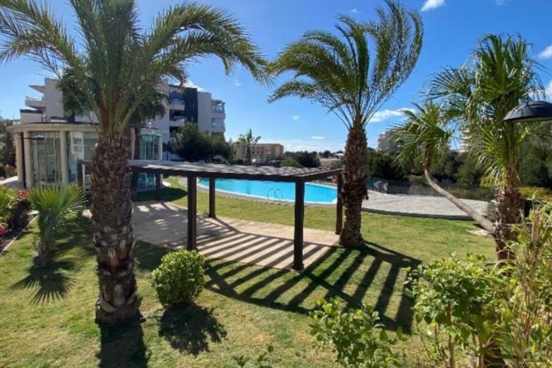 Resale - Apartments - Orihuela Costa - Villamartin