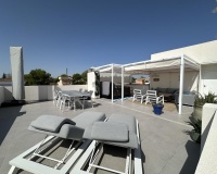 Resale - Apartments - Orihuela Costa - Villamartin