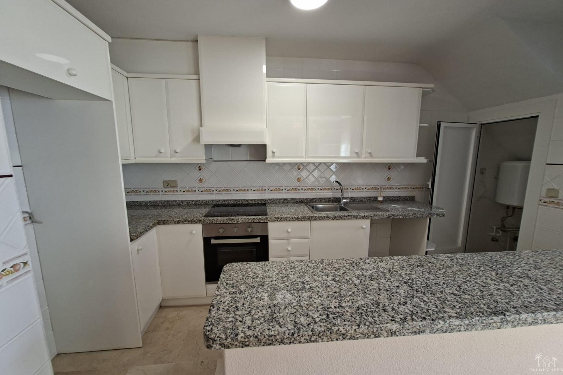 Resale - Apartments - Orihuela Costa - Villamartin