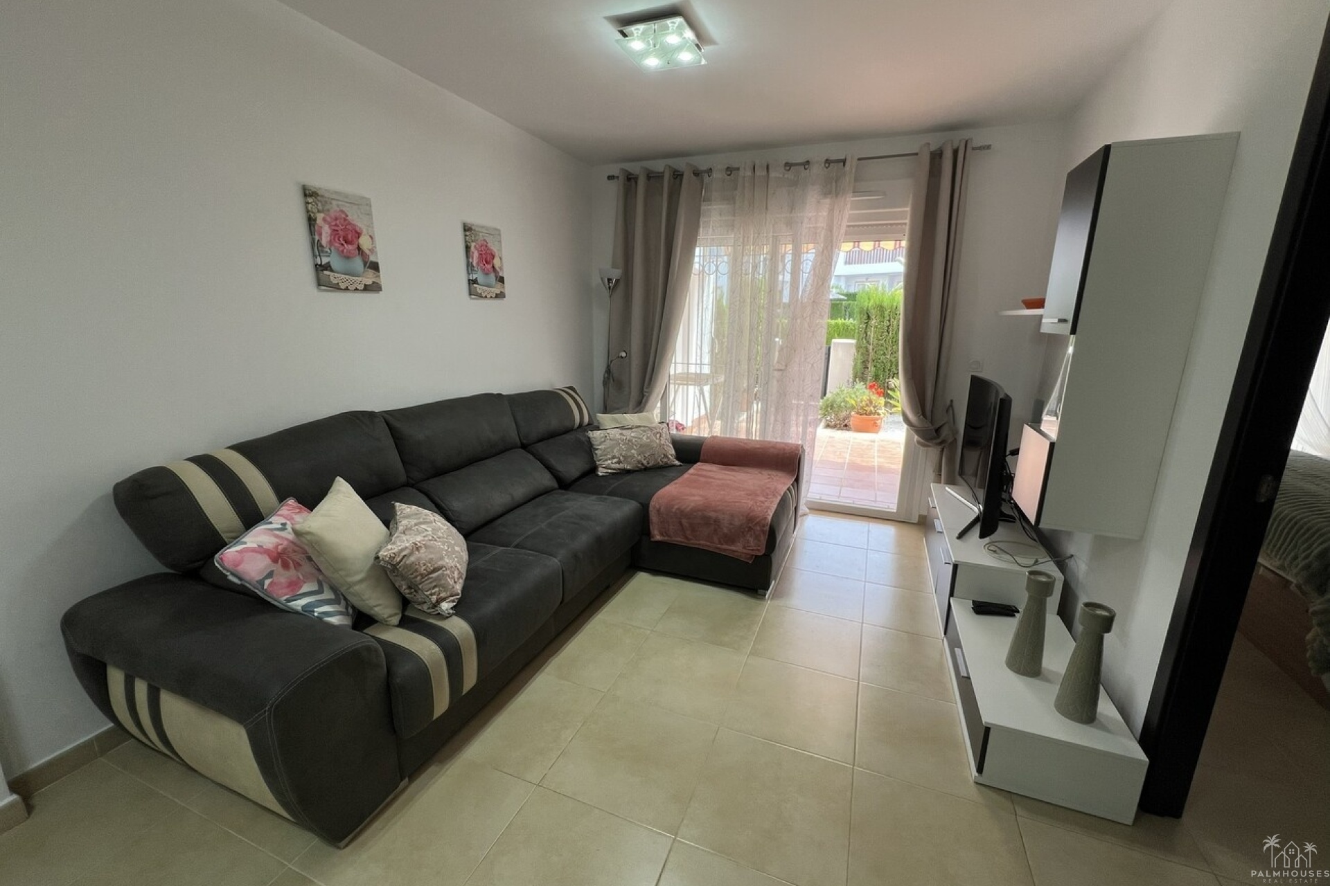 Resale - Apartments - Orihuela Costa - Villamartin