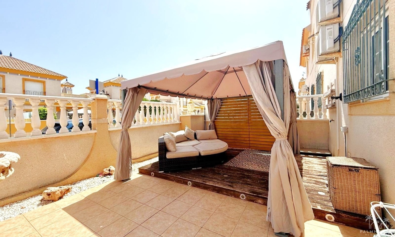 Resale - Apartments - Orihuela Costa - Villamartin