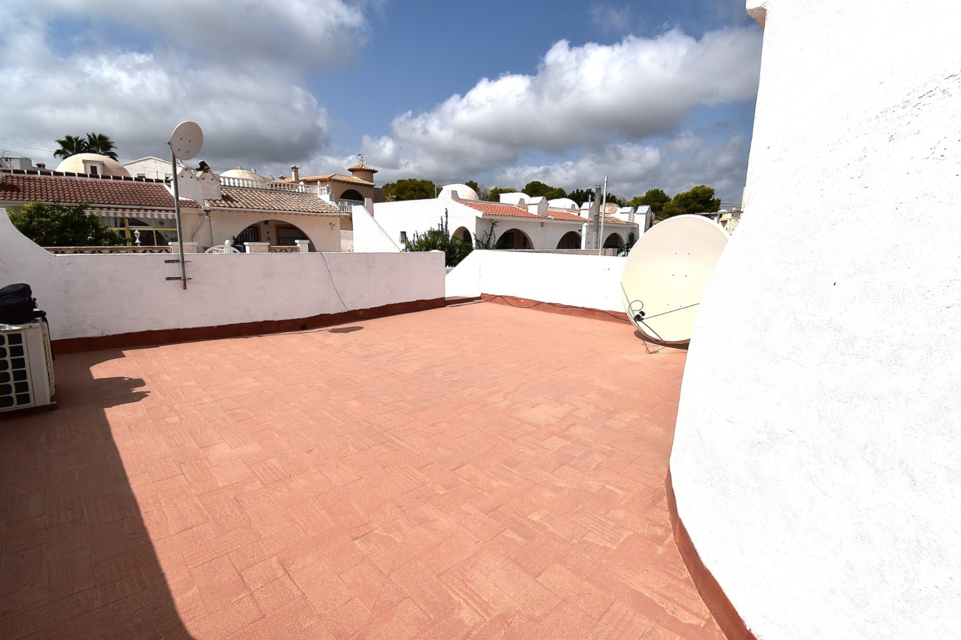 Resale - Apartments - Orihuela Costa - Villamartin