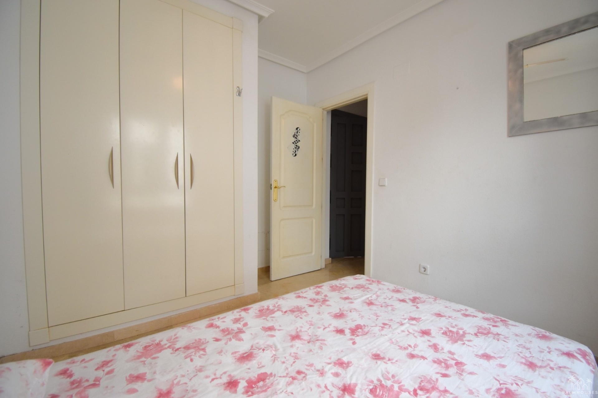 Resale - Apartments - Orihuela Costa - Villamartin