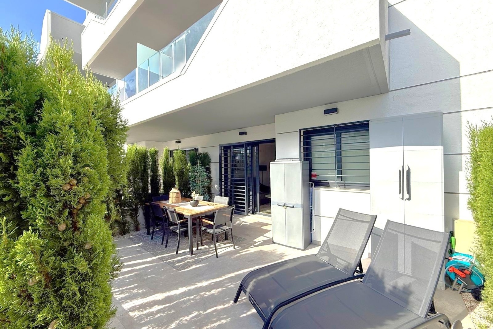 Resale - Apartments - Orihuela Costa - Villamartin
