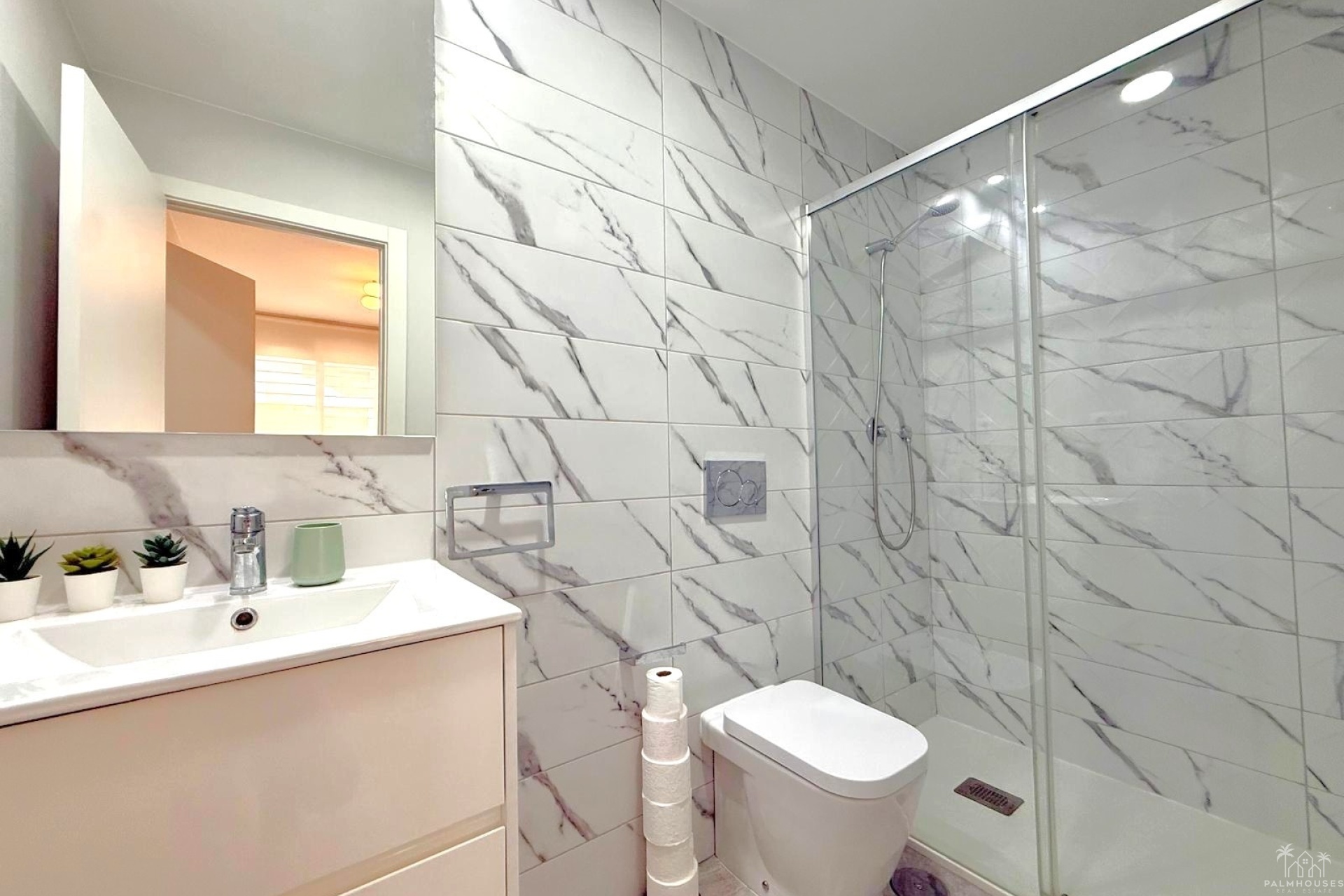 Resale - Apartments - Orihuela Costa - Villamartin