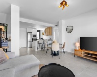 Resale - Apartments - Orihuela Costa - Villamartin