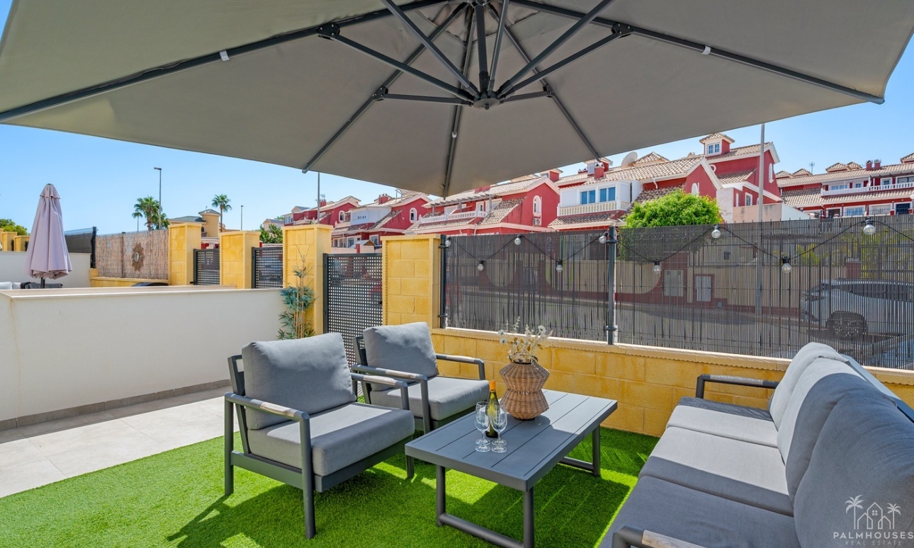 Resale - Apartments - Orihuela Costa - Villamartin