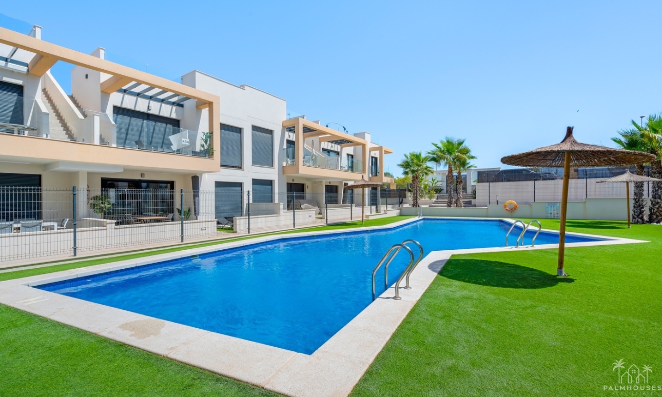 Resale - Apartments - Orihuela Costa - Villamartin