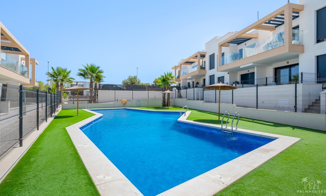 Resale - Apartments - Orihuela Costa - Villamartin