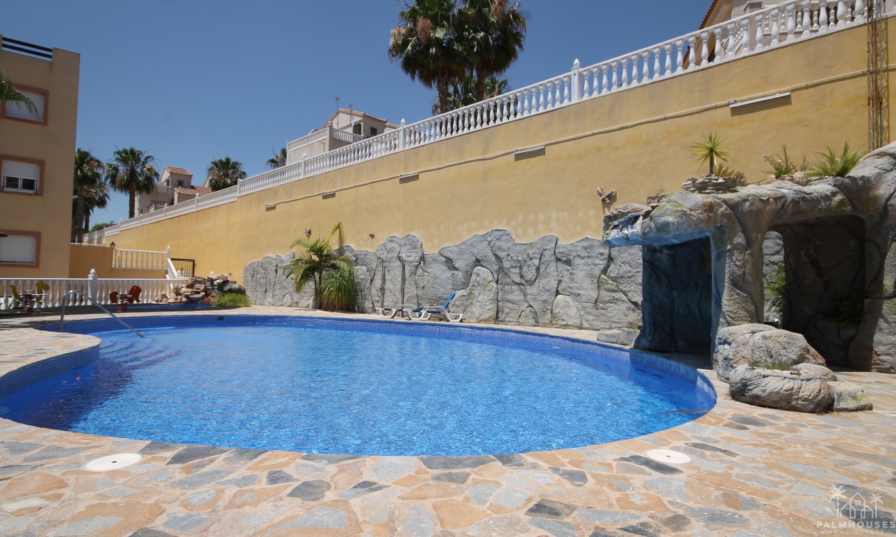 Resale - Apartments - Orihuela Costa