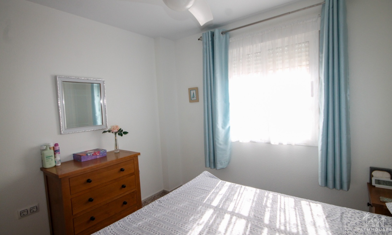 Resale - Apartments - Orihuela Costa