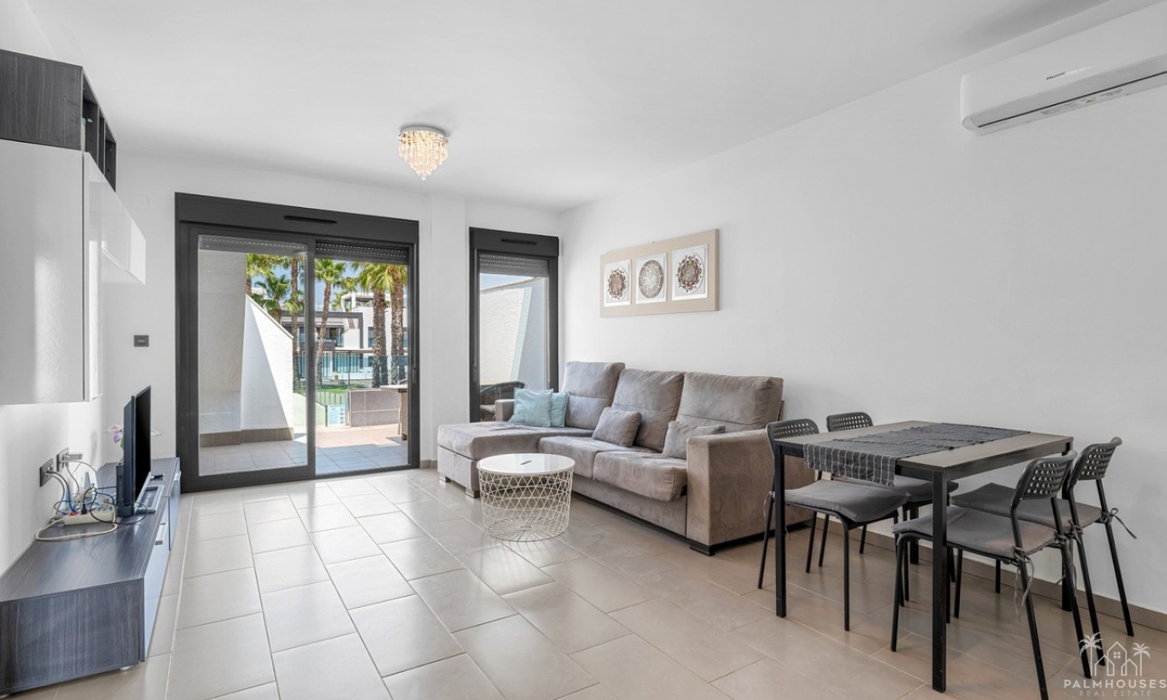 Resale - Apartments - Orihuela - La Zenia