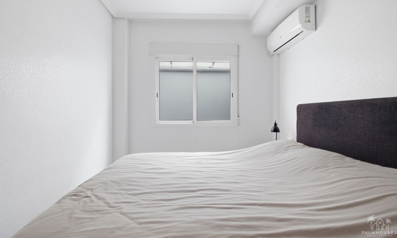 Resale - Apartments - Orihuela - Punta Prima