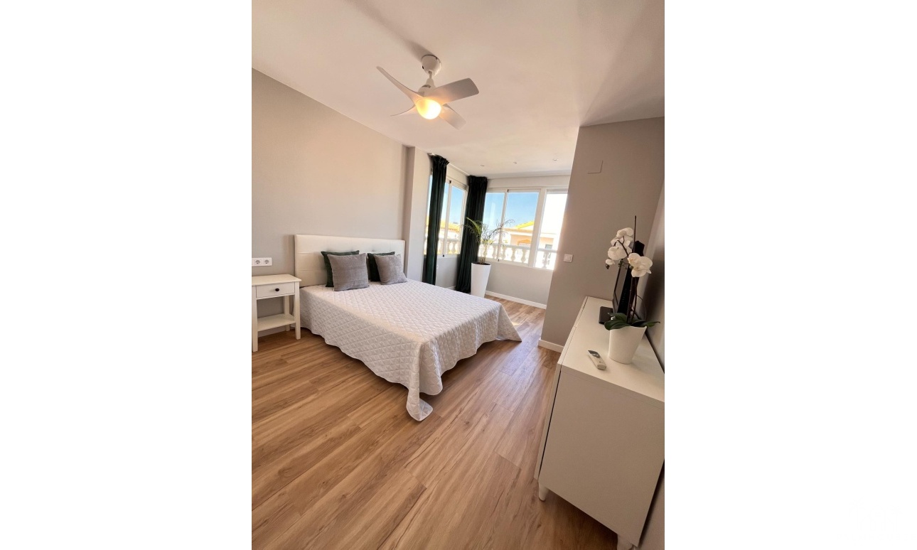 Resale - Apartments - Orihuela - Urbanización Perla Del Mar