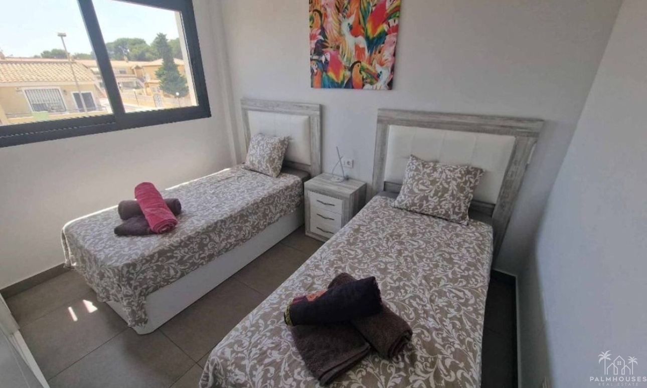 Resale - Apartments - Orihuela - Villamartin