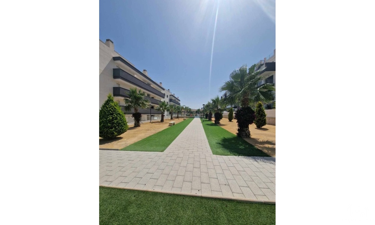 Resale - Apartments - Orihuela - Villamartin