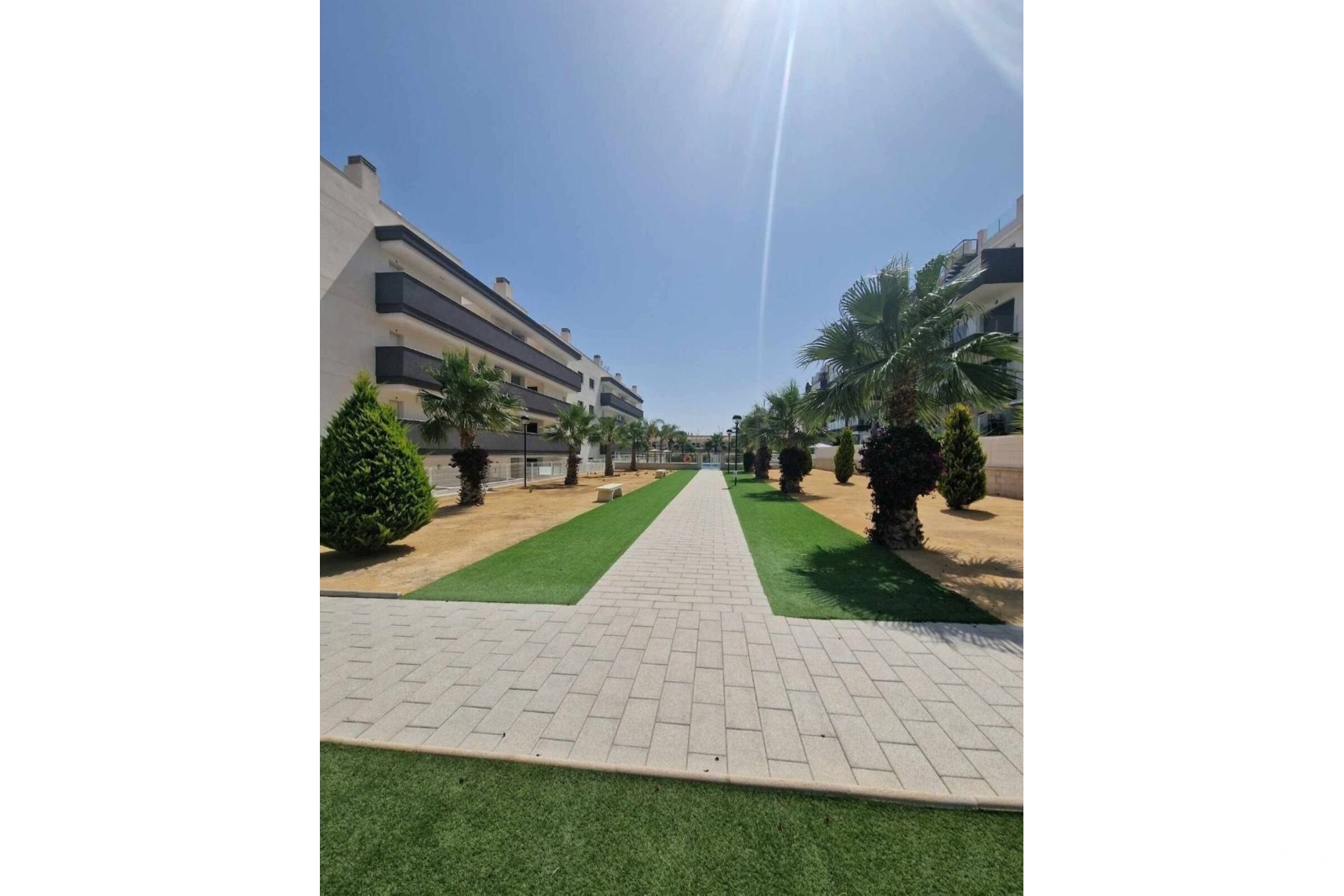 Resale - Apartments - Orihuela - Villamartin