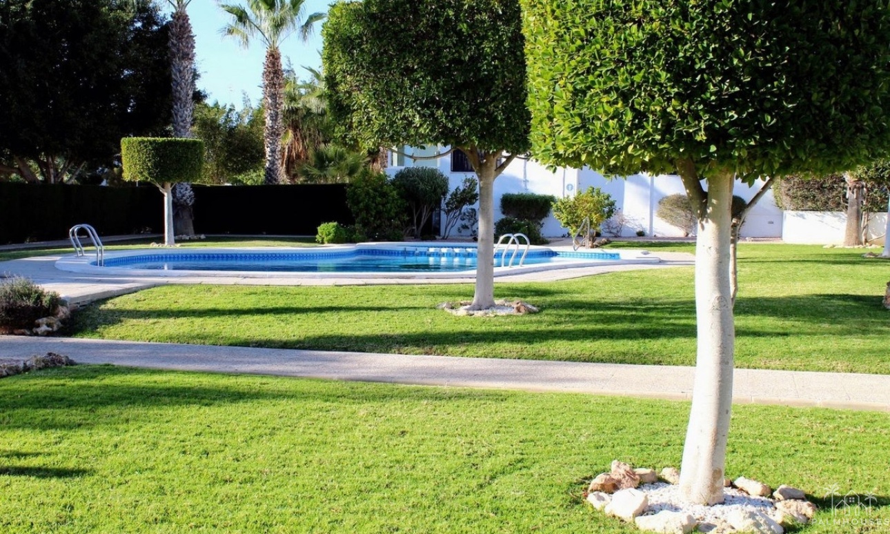 Resale - Apartments - Orihuela - Villamartin