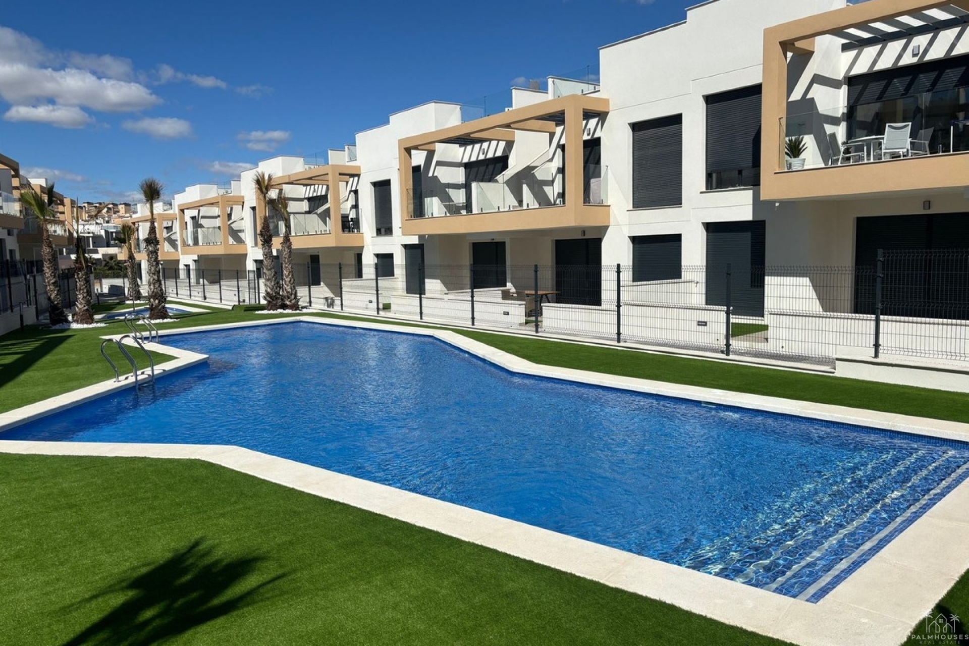 Resale - Apartments - Orihuela - Villamartin