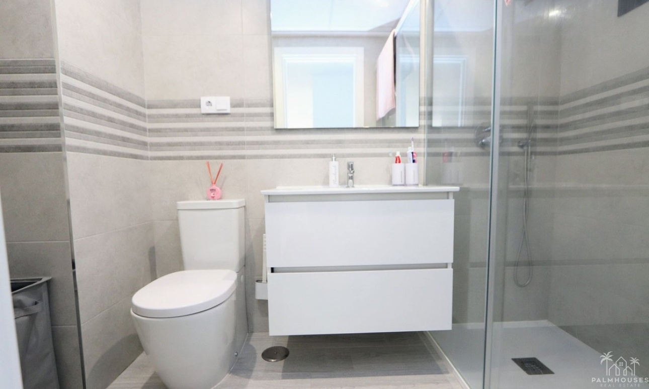 Resale - Apartments - Orihuela - Villamartin