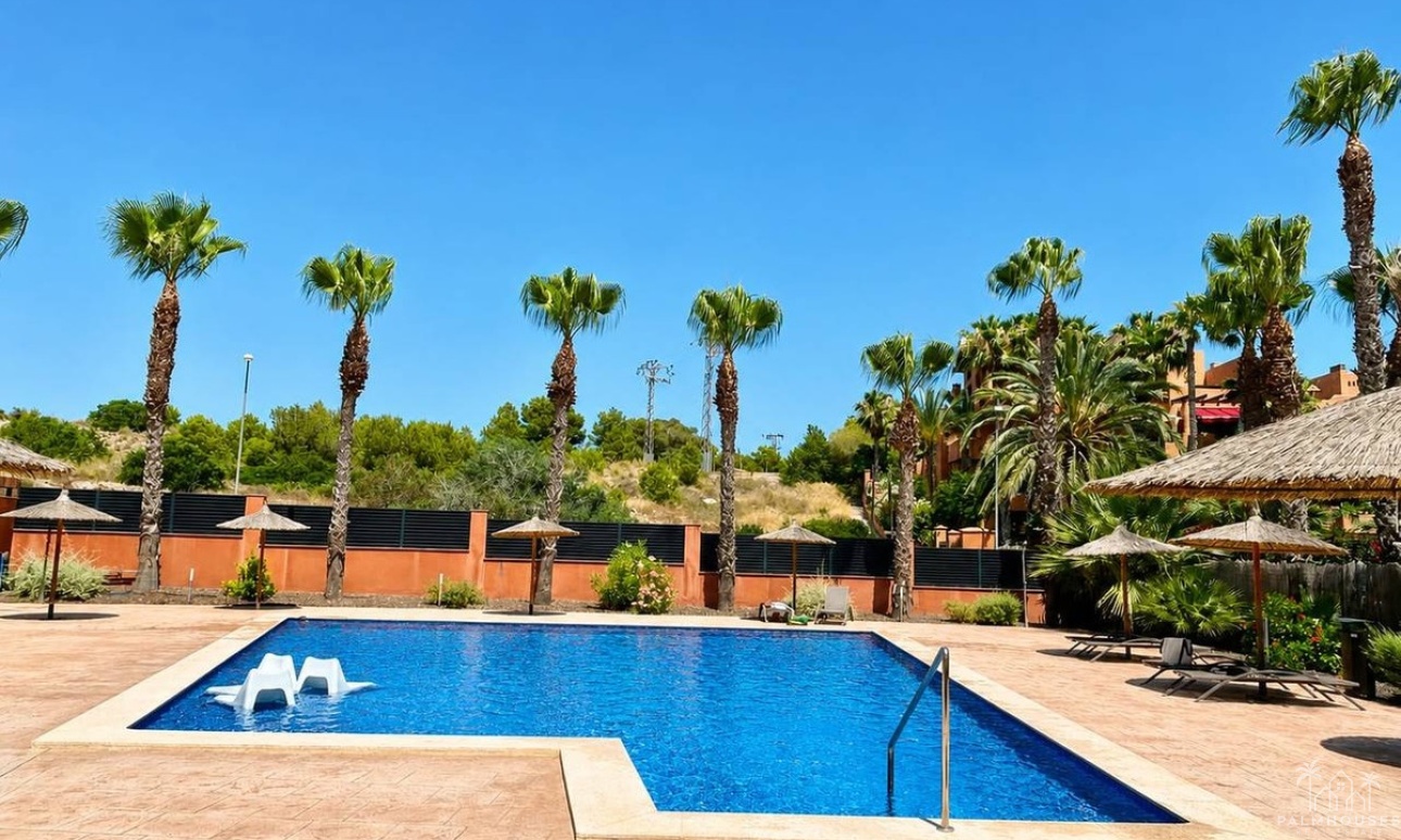 Resale - Apartments - Orihuela - Villamartin
