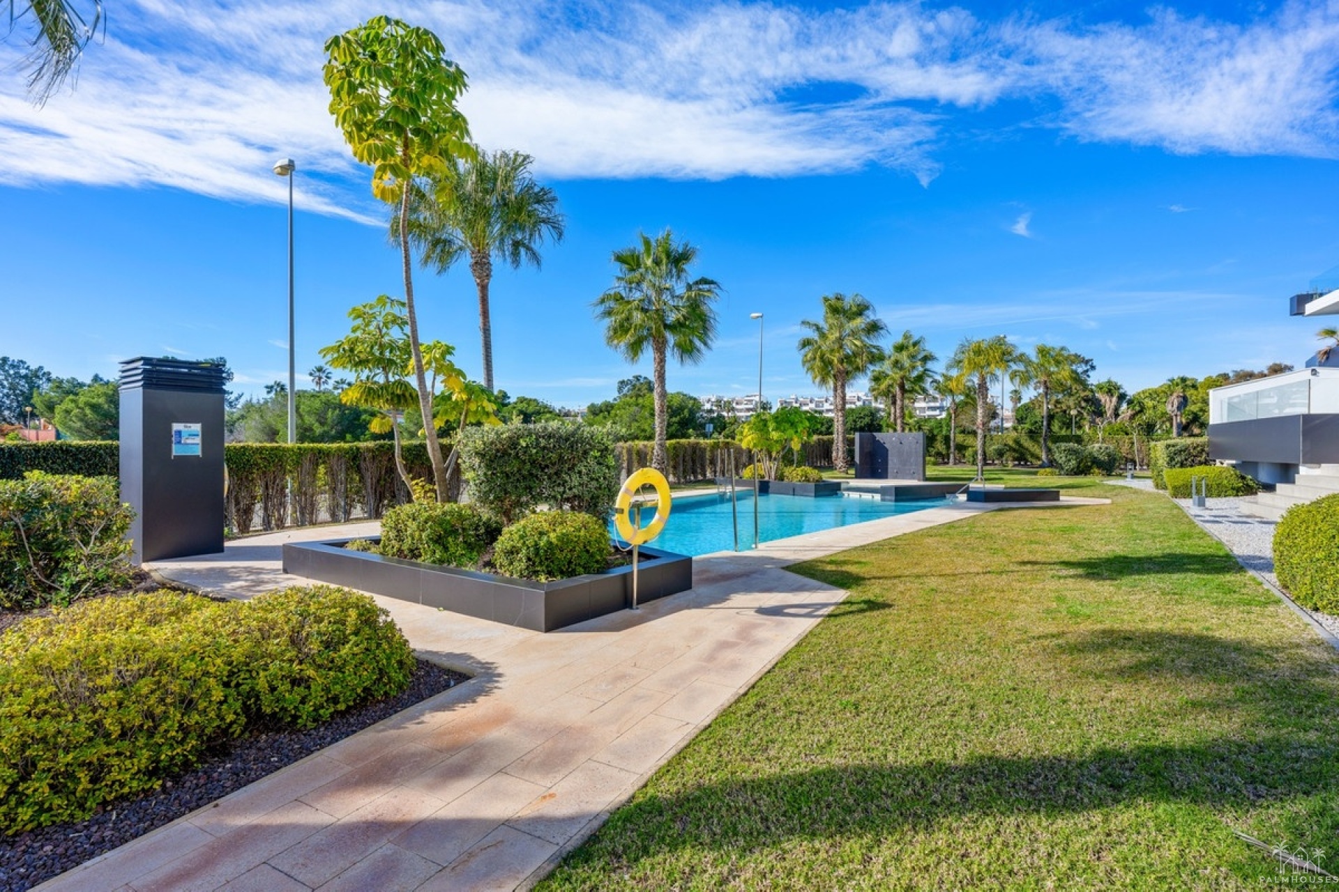 Resale - Apartments - Orihuela - Villamartin