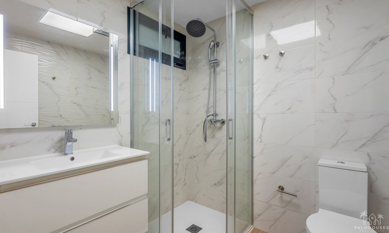 Resale - Apartments - Orihuela - Villamartin
