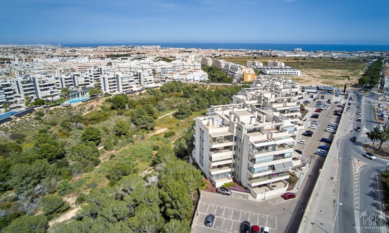 Resale - Apartments - Orihuela - Villamartin