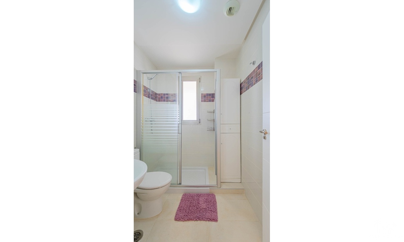 Resale - Apartments - Orihuela - Villamartin