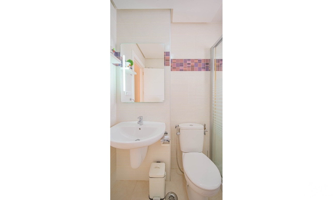 Resale - Apartments - Orihuela - Villamartin