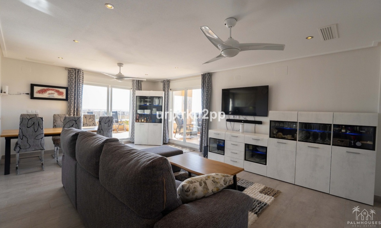 Resale - Apartments - Orihuela - Villamartin